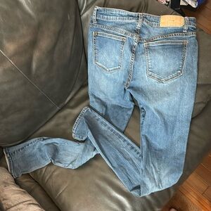 Joe jeans “The Skinny” 26 waist